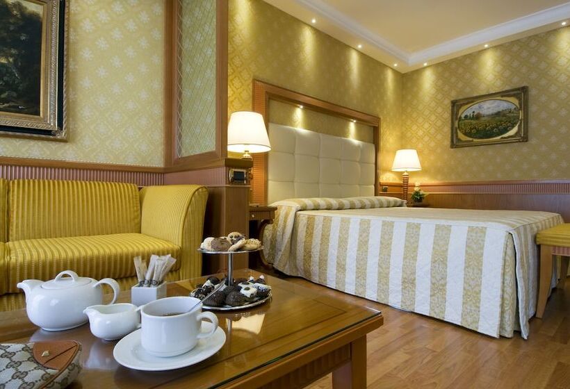اتاق استاندارد چهار تخته, Grand Hotel Dino