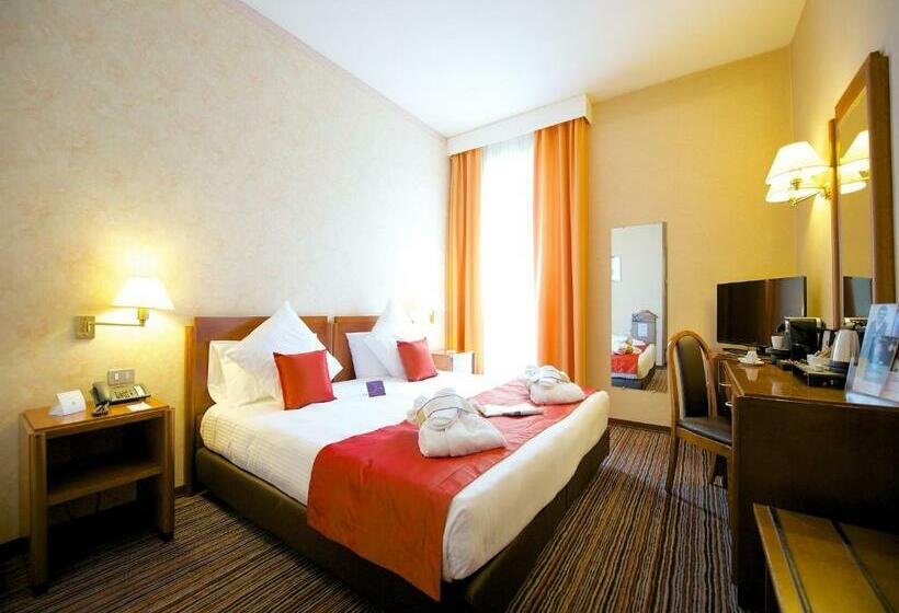 Habitación Superior, Mercure Bologna Centro