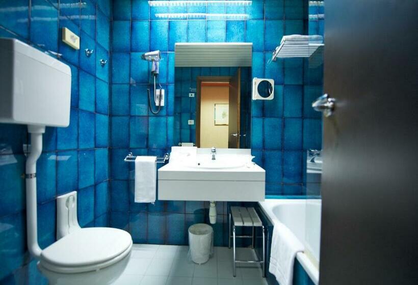 Habitación Superior, Mercure Bologna Centro