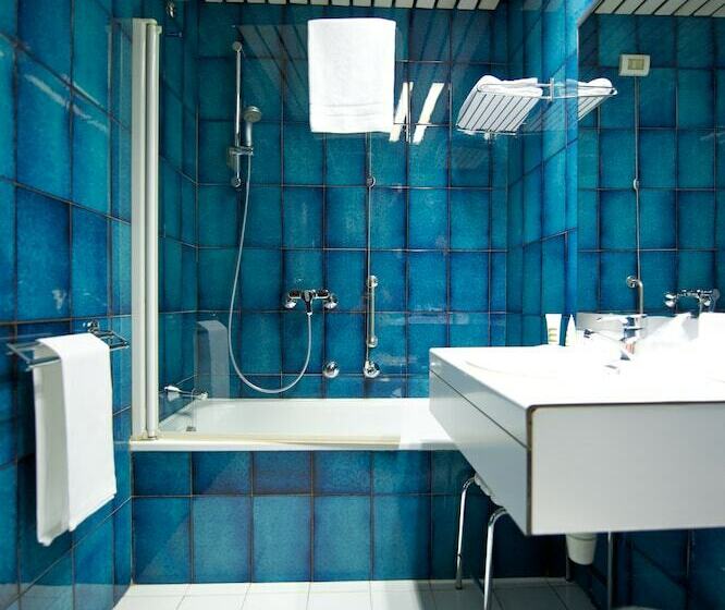Habitación Estándar Cama Matrimonio, Mercure Bologna Centro