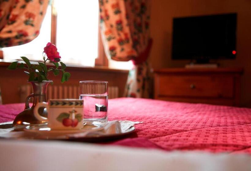 Номер Комфорт, Villa Novecento Romantic Hotel   Estella Hotel Collection