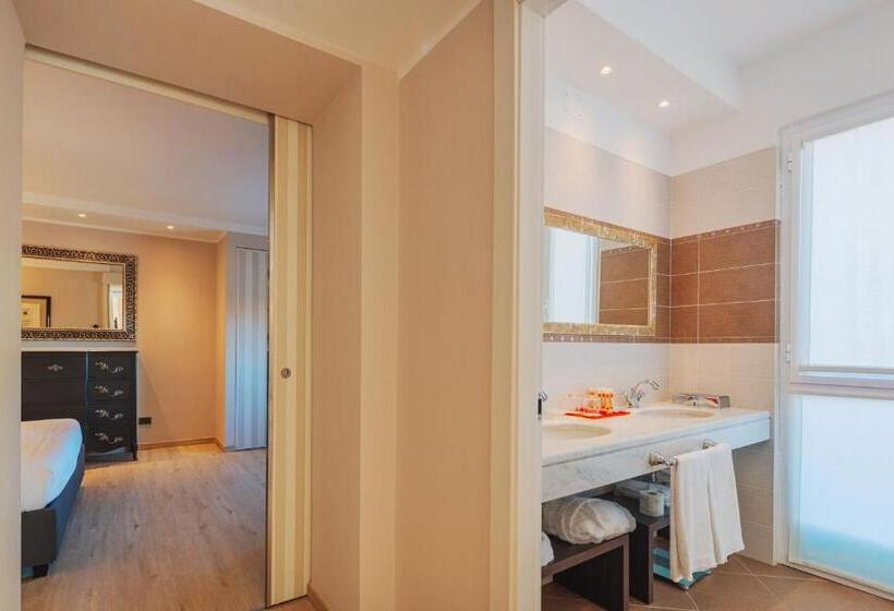 Suite with Terrace, Excelsior