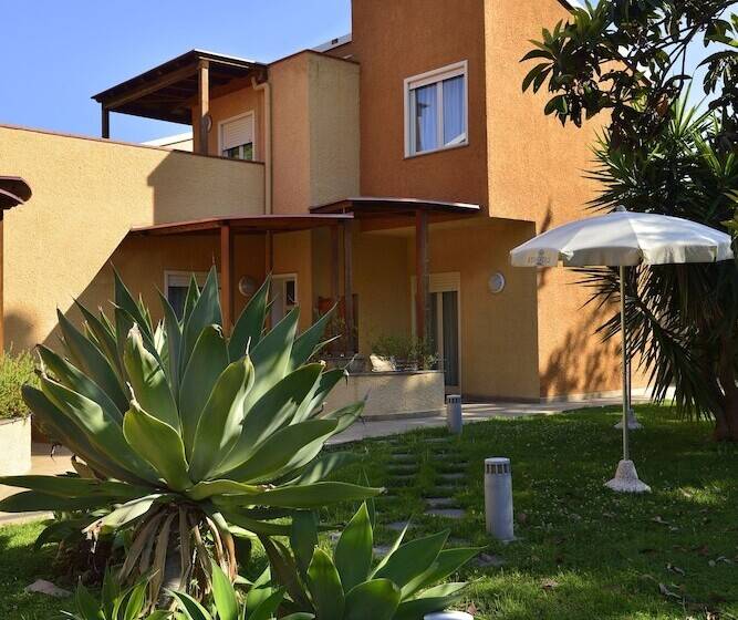 Трехместный Номер Superior, Unahotels Naxos Beach Sicilia