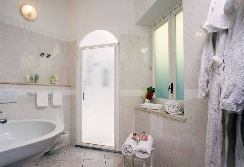 Номер Комфорт, Villa Angela Hotel & Spa