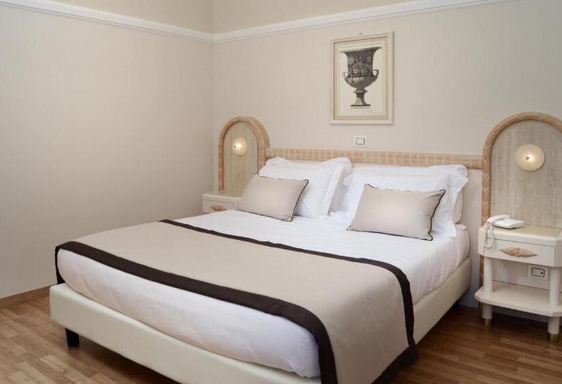 Семейный Номер Superior, Grand Hotel Vittoria
