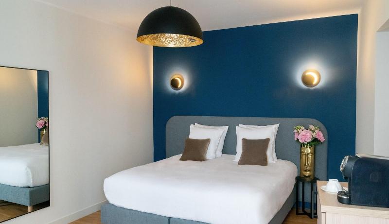 اتاق کلاسیک, 9hotel Cesari
