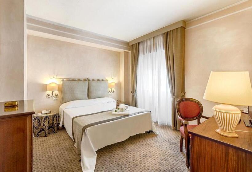 Номер Стандарт, Colonna Palace Hotel Mediterraneo