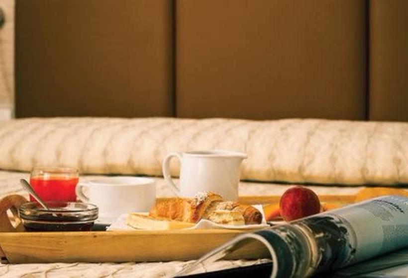 Семейный Номер, Grand Hotel Riva