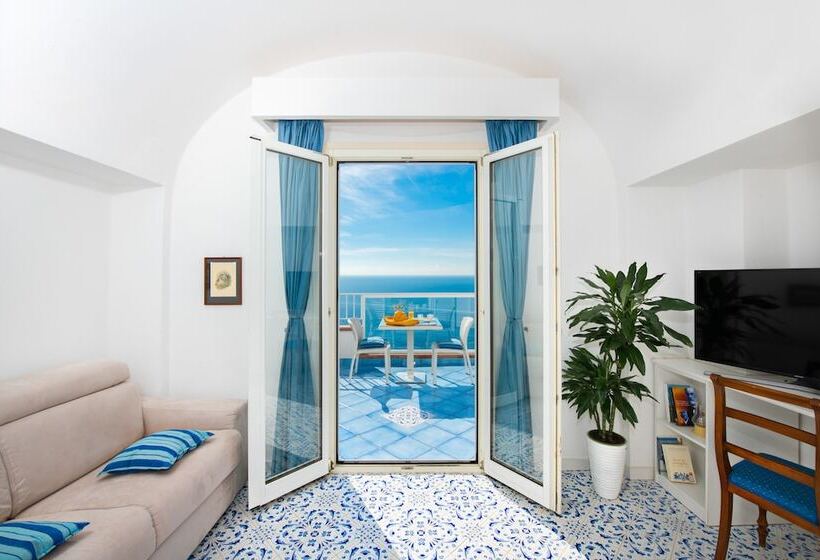 Полулюкс Вид на Море, Grand Hotel Tritone