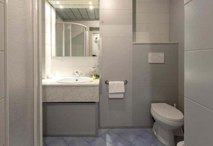 Chambre Executive, Palace Del Conero