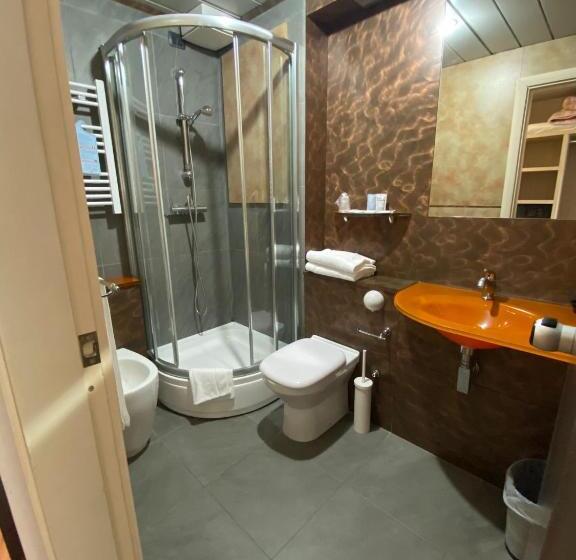 Chambre Executive, Palace Del Conero