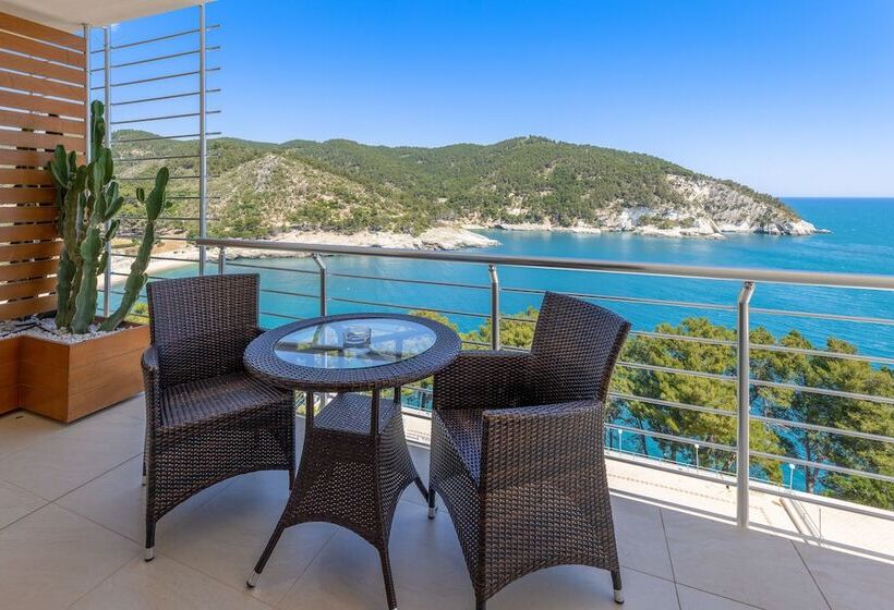 Номер Комфорт, Pugnochiuso Resort Hotel Del Faro