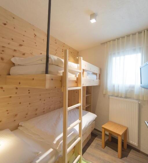 Семейный Номер, Alpenwellnesshotel St. Veit