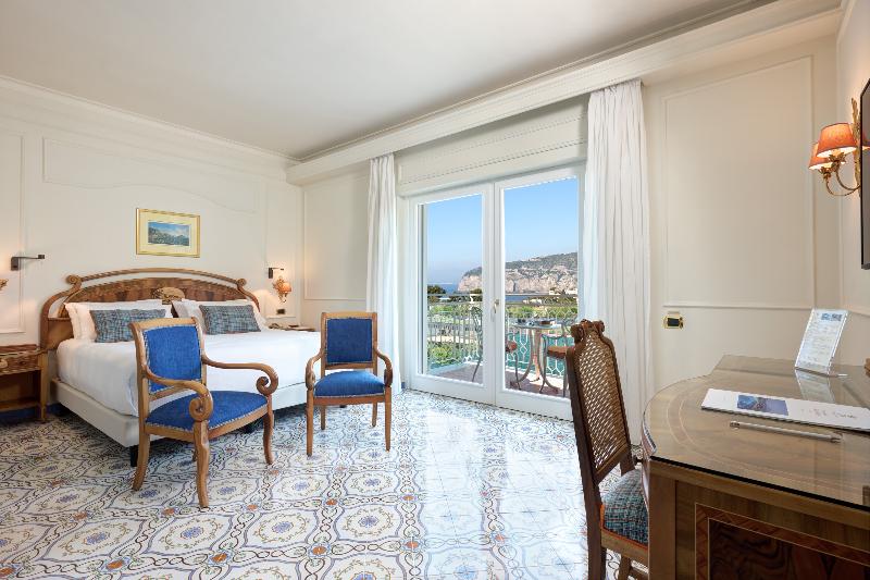Habitación Deluxe Vista Mar Lateral, Grand Hotel De La Ville