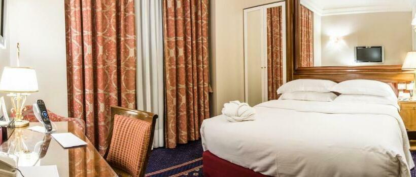 اتاق اکونومی, Grand Hotel Sitea