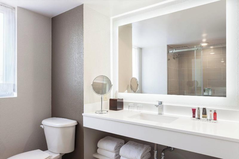 اتاق استاندارد سه نفره, Hi Hotel   Wellness & Spa