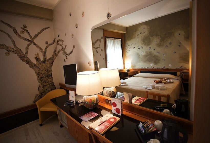Habitación Cuádruple Estándar, Diplomatic
