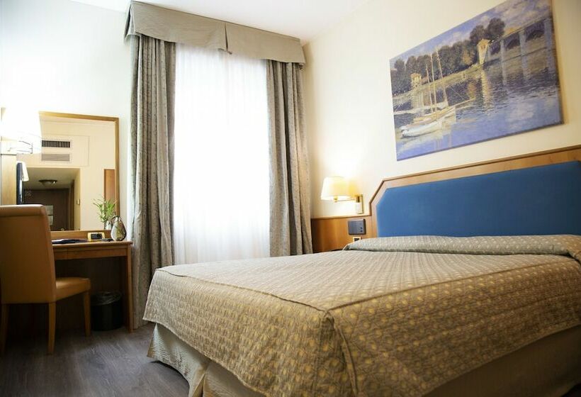 Номер Стандарт, Ih Hotels Milano Eur   Trezzano Sul Naviglio