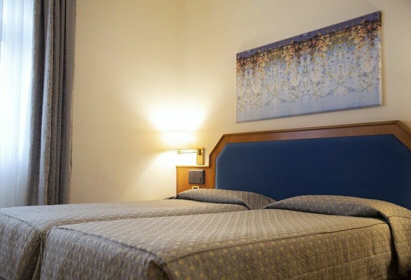 Номер Стандарт, Ih Hotels Milano Eur   Trezzano Sul Naviglio