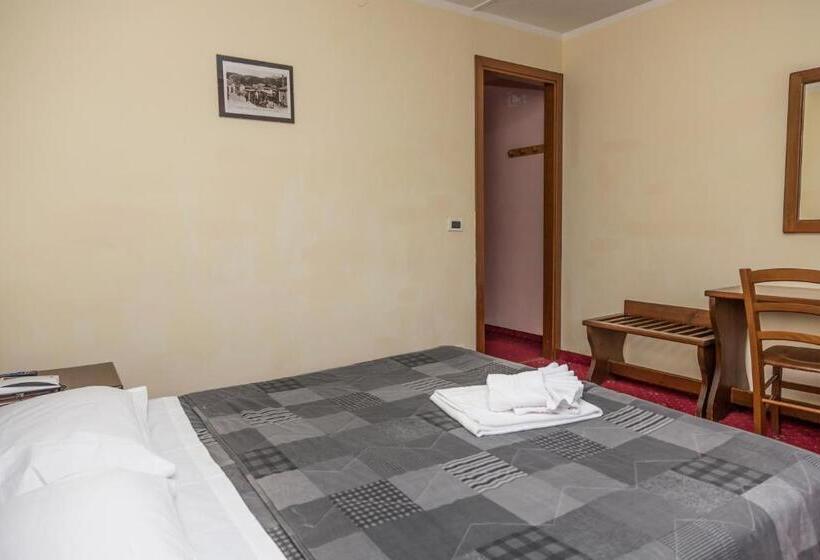 اتاق استاندارد یک نفره, La Terrazza