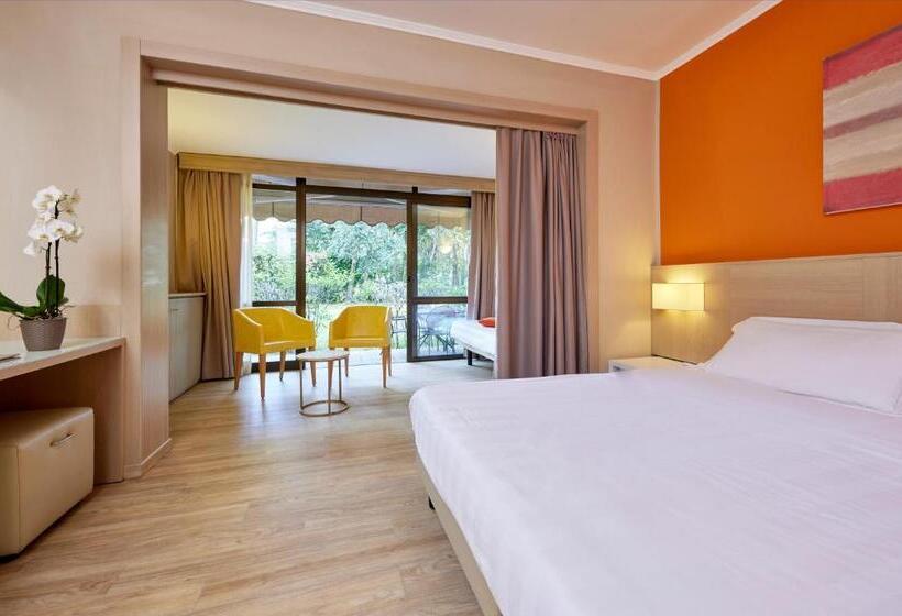 Семейный Номер, Park Hotel I Lecci