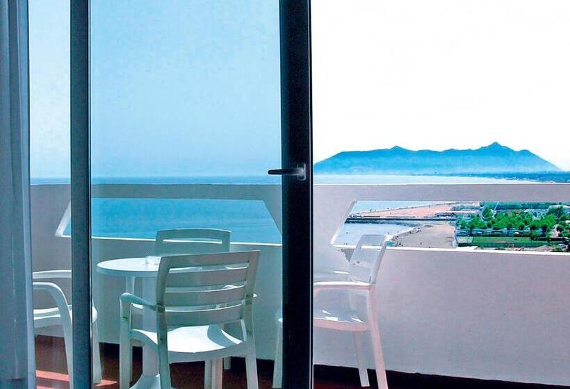Номер Стандарт Вид на Море, Torre Del Sole