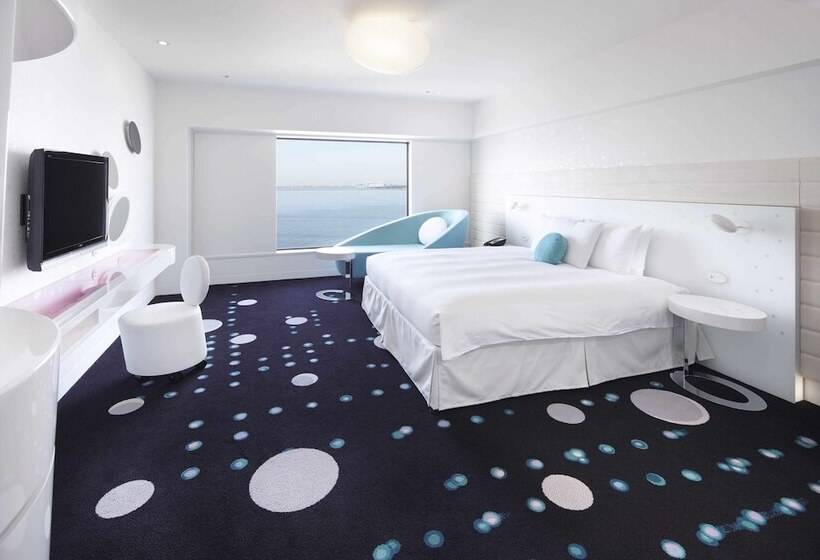 带大床的标准间, Hilton Tokyo Bay