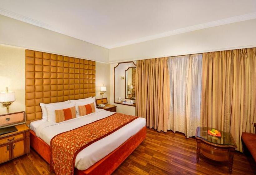 اتاق سوپریور, Pride Hotel Pune