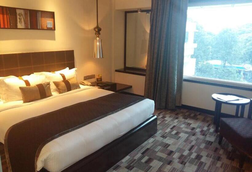 اتاق پرمیوم, Pride Hotel Pune