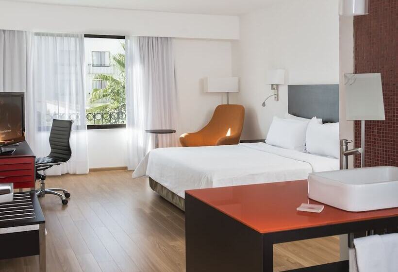 اتاق سوپریور, Fiesta Inn Queretaro