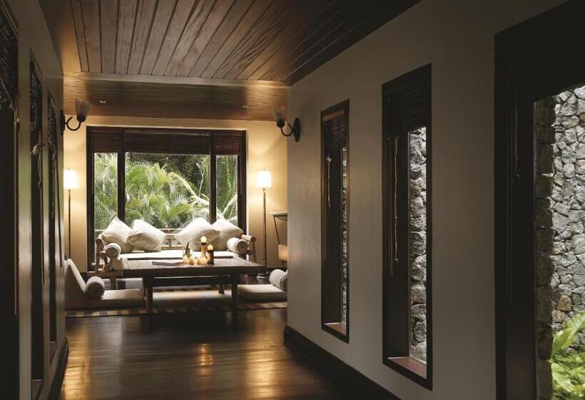 Апартаменты 4 Спальни, Pangkor Laut Resort