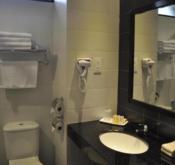 سوییت خانوادگی, Strawberry Park Resort