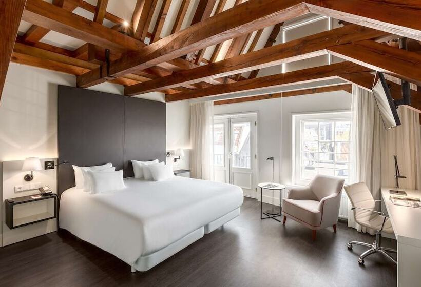 高级客房, NH Collection Amsterdam Barbizon Palace