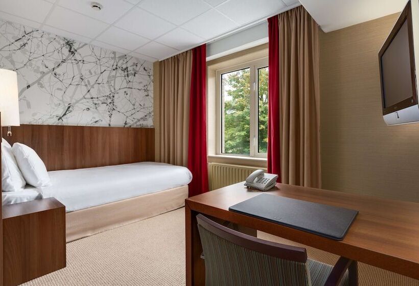 Номер Superior Одноместный, NH Eindhoven Conference Centre Koningshof