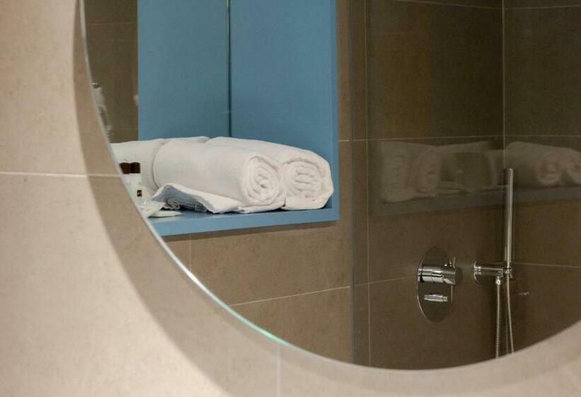 Семейный Номер, Axis Ofir Beach Resort