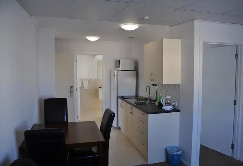 Apartamento 2 Quartos, The Victoria Hotel Dunedin