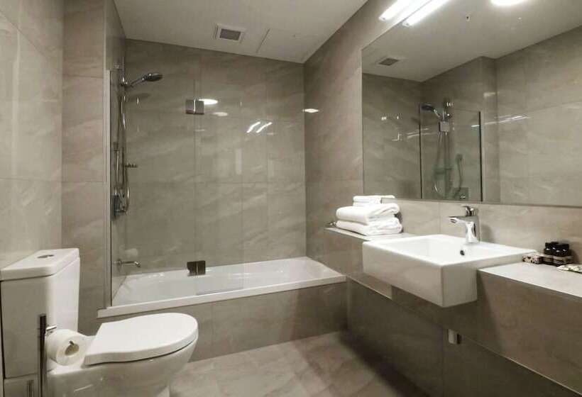 Номер Superior, The Victoria Hotel Dunedin