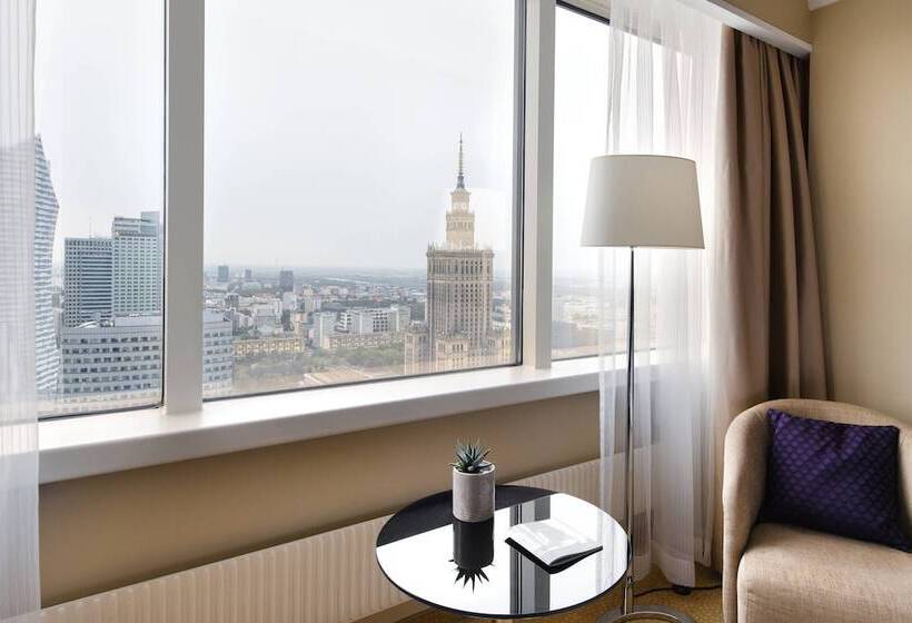 Номер Executive, Warsaw Presidential
