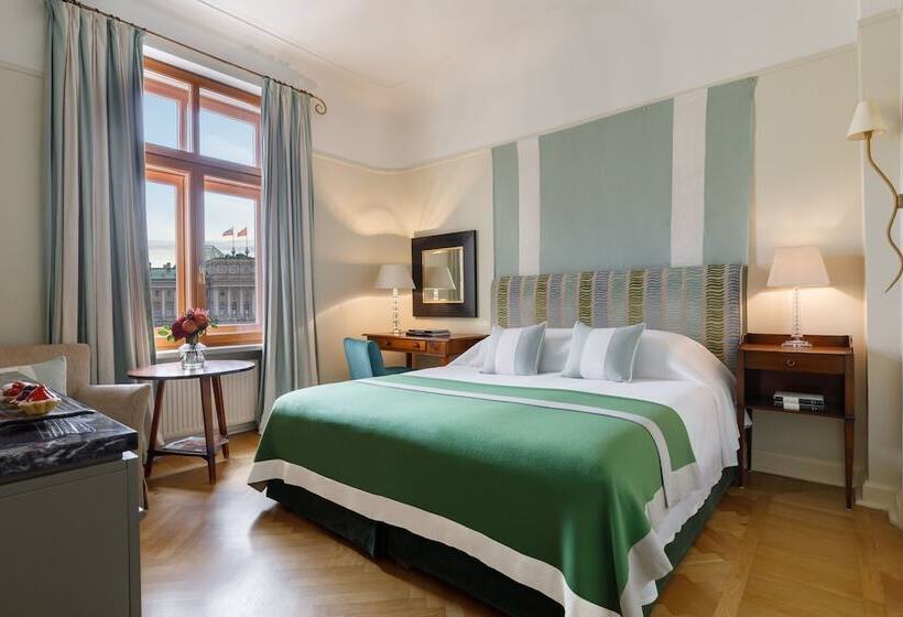 Номер Deluxe, Rocco Forte Astoria