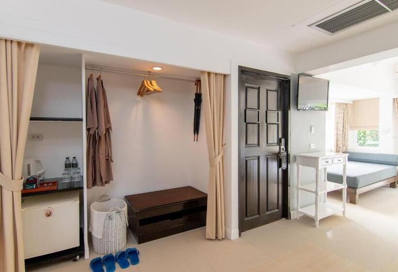 스탠다드 룸 가든 전망, Thavorn Beach Village Resort & Spa Phuket