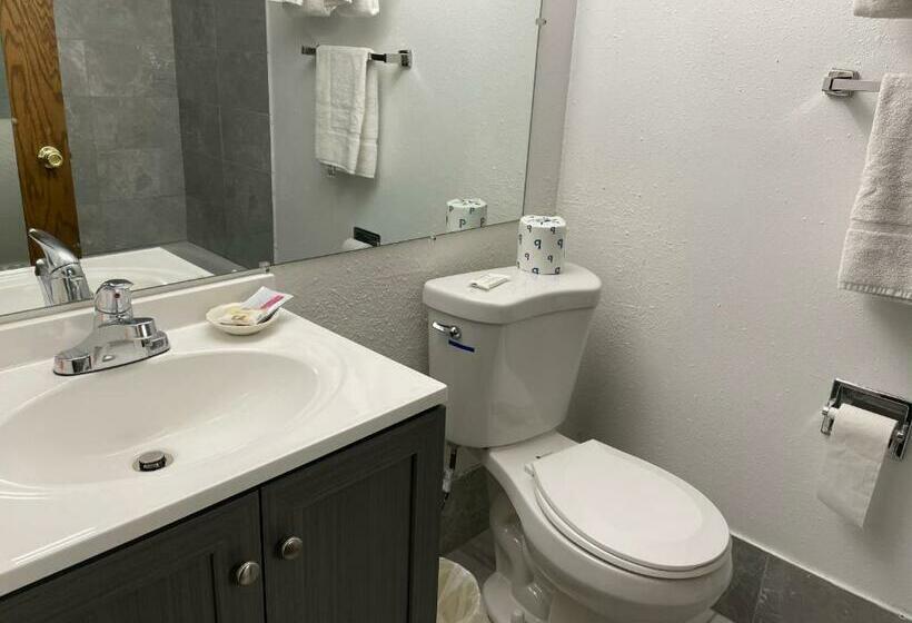 스위트 킹사이즈 침대, Heritage Inn