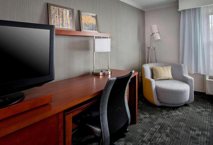 Номер Стандарт, Sonesta Select Tinton Falls Eatontown