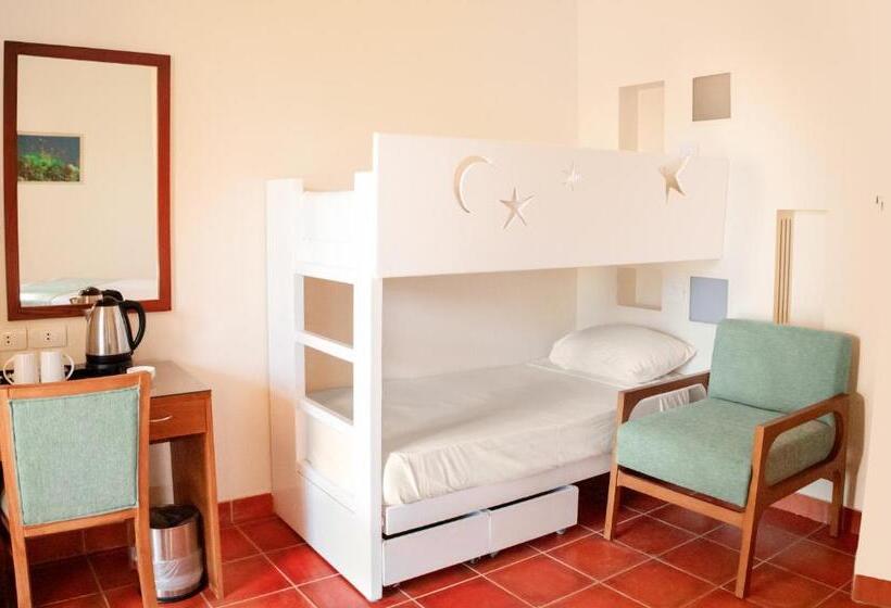 اتاق خانوادگی با چشم‌انداز دریا, Dahab Lagoon Club & Resort Ex Tirana Dahab