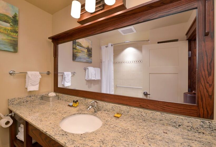 발코니가 있는 스위트, Best Western Plus High Country Inn