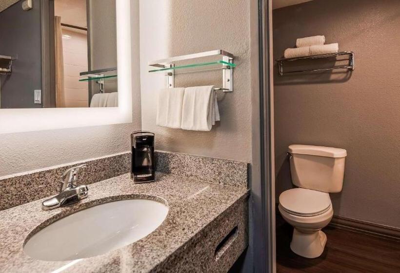 اتاق استاندارد با تخت دوبل و چشم‌انداز, Best Western Yacht Harbor