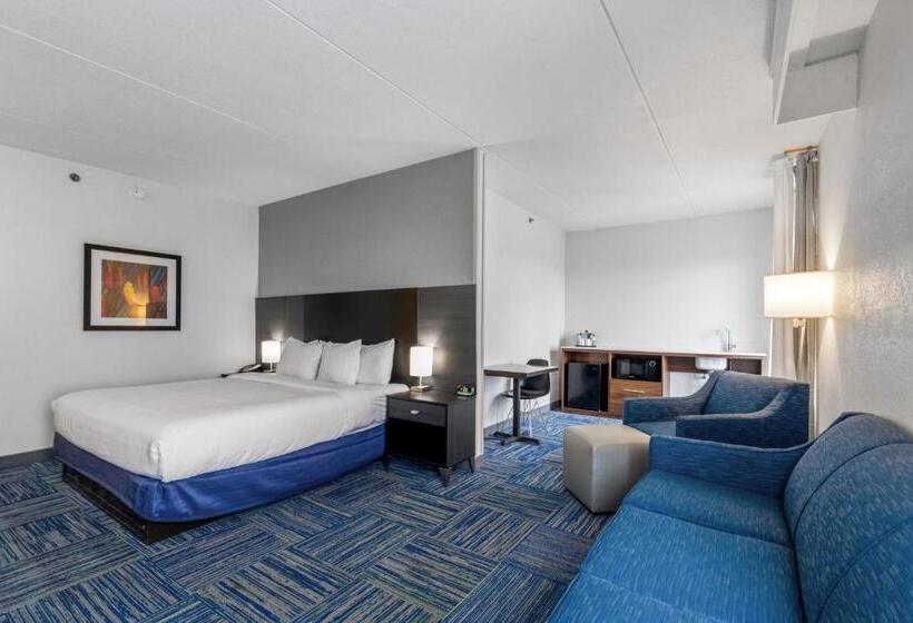 スーペリアースイート, Allentown Park Hotel, Ascend Hotel Collection