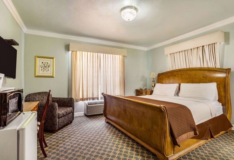 Апартаменты 1 Спальня, Americas Best Value Inn Historic Clewiston Inn