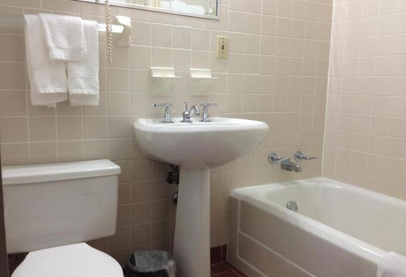 Номер Стандарт 2 Двуспальные Кровати, Americas Best Value Inn Historic Clewiston Inn