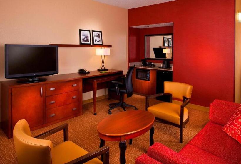 스위트 킹사이즈 침대, Courtyard By Marriott Little Rock West