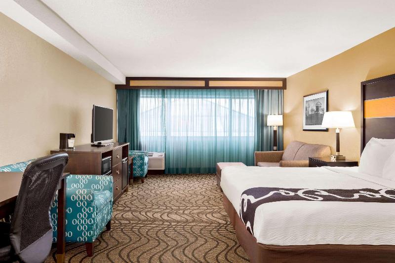 스탠다드 룸 킹사이즈 침대, La Quinta Inn & Suites By Wyndham Richmondmidlothian